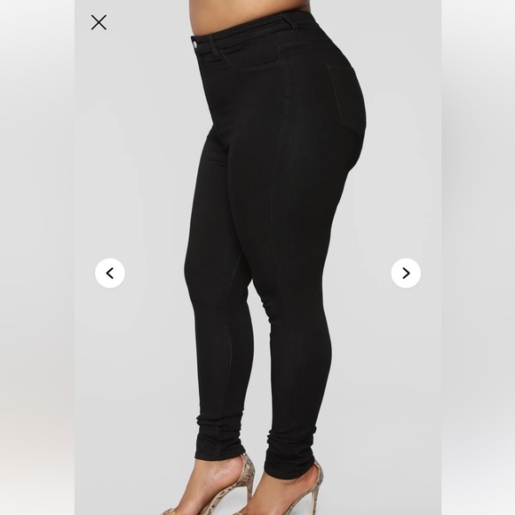 Black High-Waisted Skinny Jeans - Picture 2 of 4